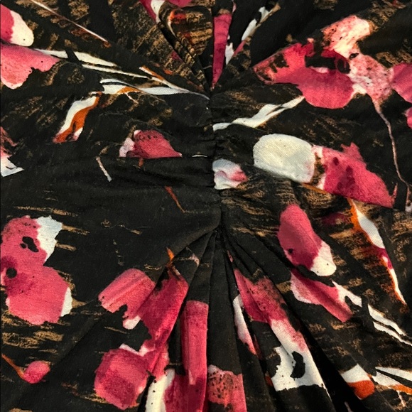 Ann Taylor Floral Black, Magenta and Copper Women's Top - Picture 2 of 5